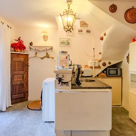 Casa de Férias Casetta Rosa By Interhome