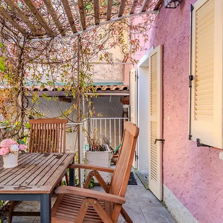 Casa de Férias Casetta Rosa By Interhome San Siro (Lombardy)