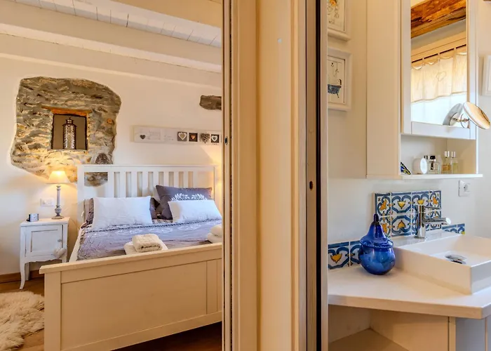 Prázdninový dům Casetta Rosa By Interhome San Siro (Lombardy)