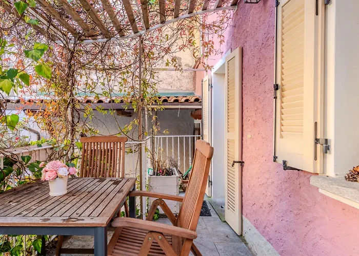 Prázdninový dům Casetta Rosa By Interhome San Siro (Lombardy)