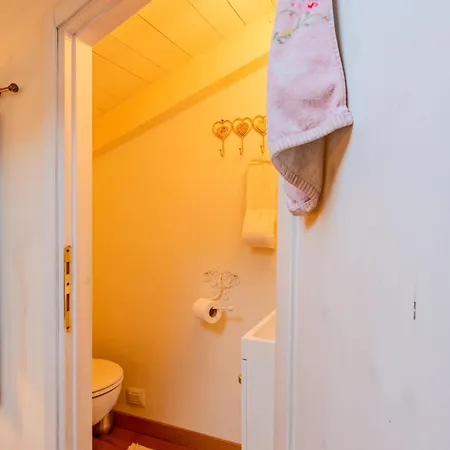 Casetta Rosa By Interhome Tatil Evi San Siro (Lombardy)