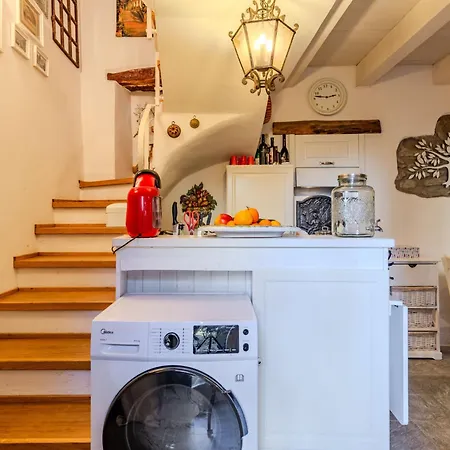 Casetta Rosa By Interhome Tatil Evi San Siro (Lombardy)